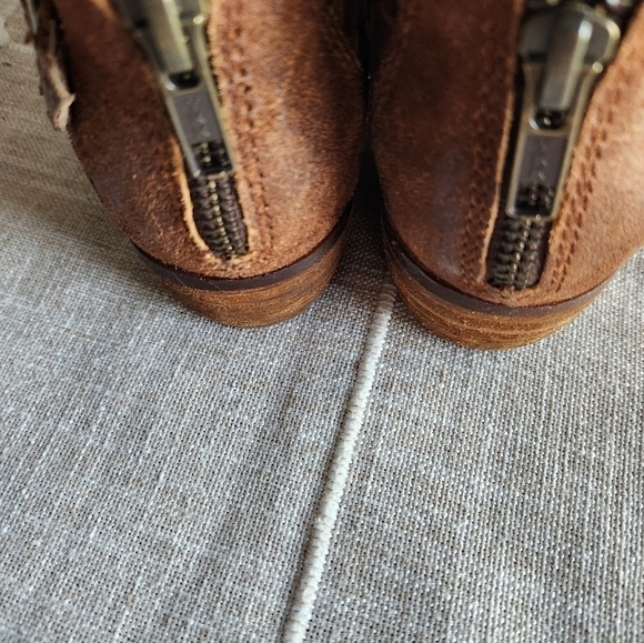 Born Womens Sylvia Ankle Bootie Brown Distressed sz 6 Leather Upper Cowgirl Boho - Picture 4 of 13
